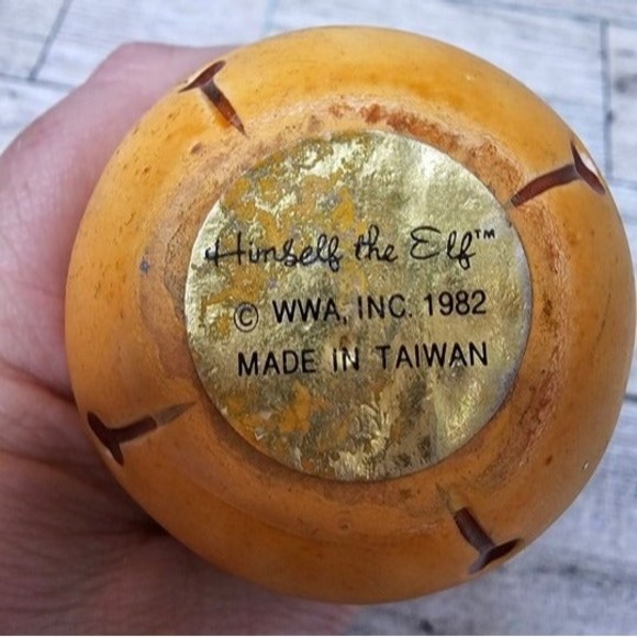 Vintage 1982 "Himself the Elf" by WWA, Inc. Made in Taiwan Holiday Ornament - Picture 3 of 3